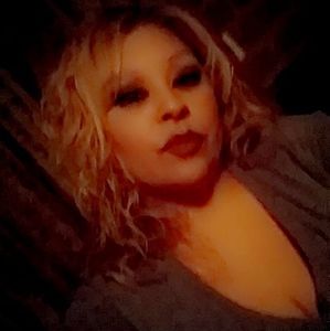 Meet your Posher, Luz